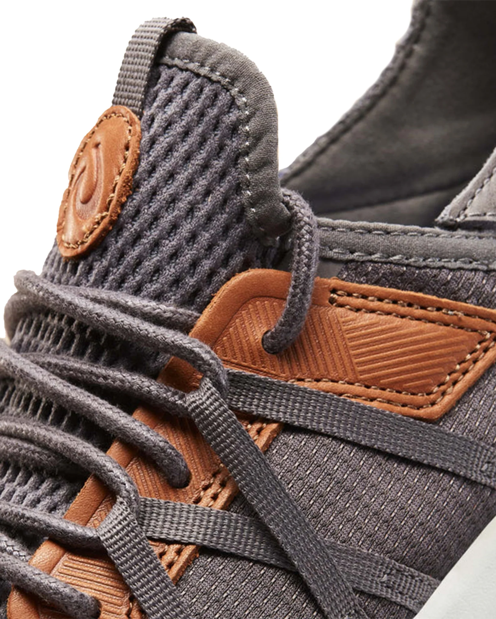 Men's Mio Li Athletic Shoes - Image 6