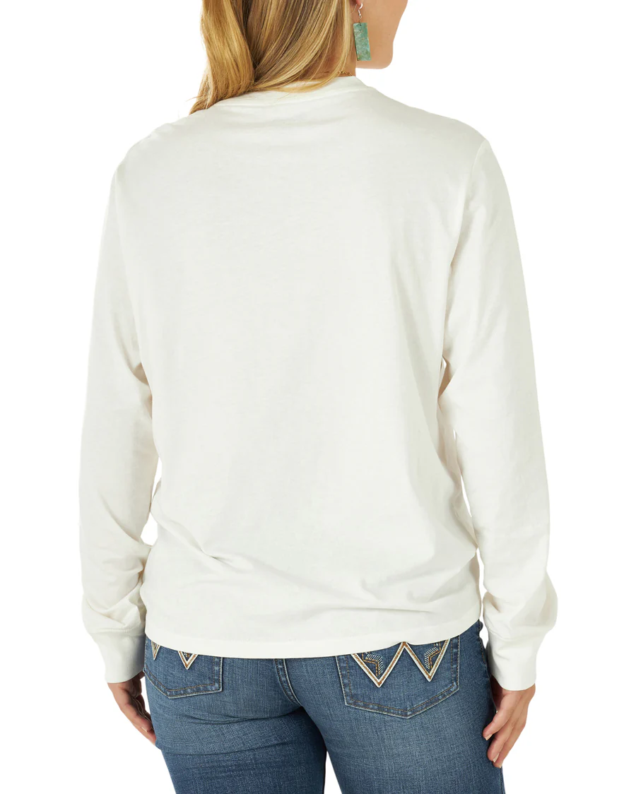 Women's Retro Graphic Tee - Image 2