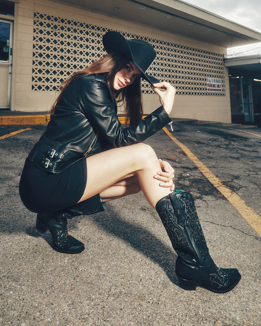 Women's Embroidery & Crystals Western Boots - Image 3