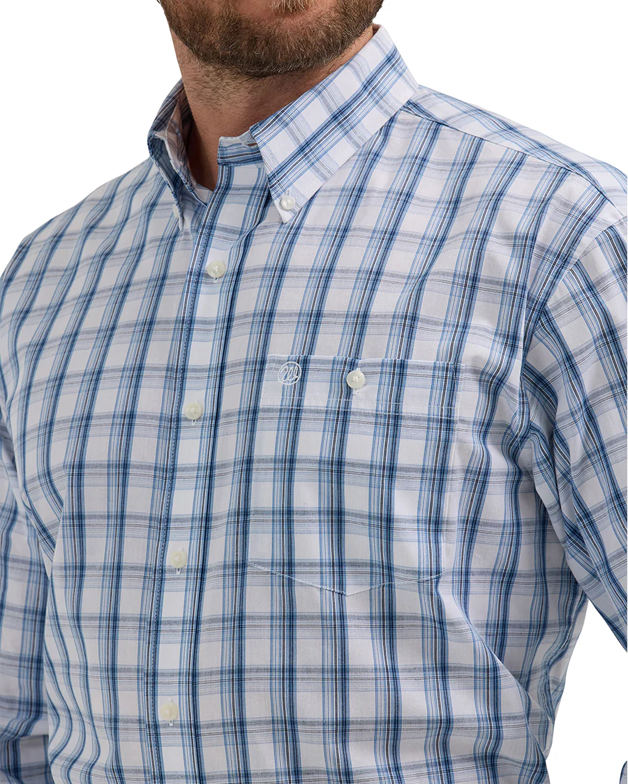 Men's Classics Relaxed Fit Long Sleeve Shirt - Image 3