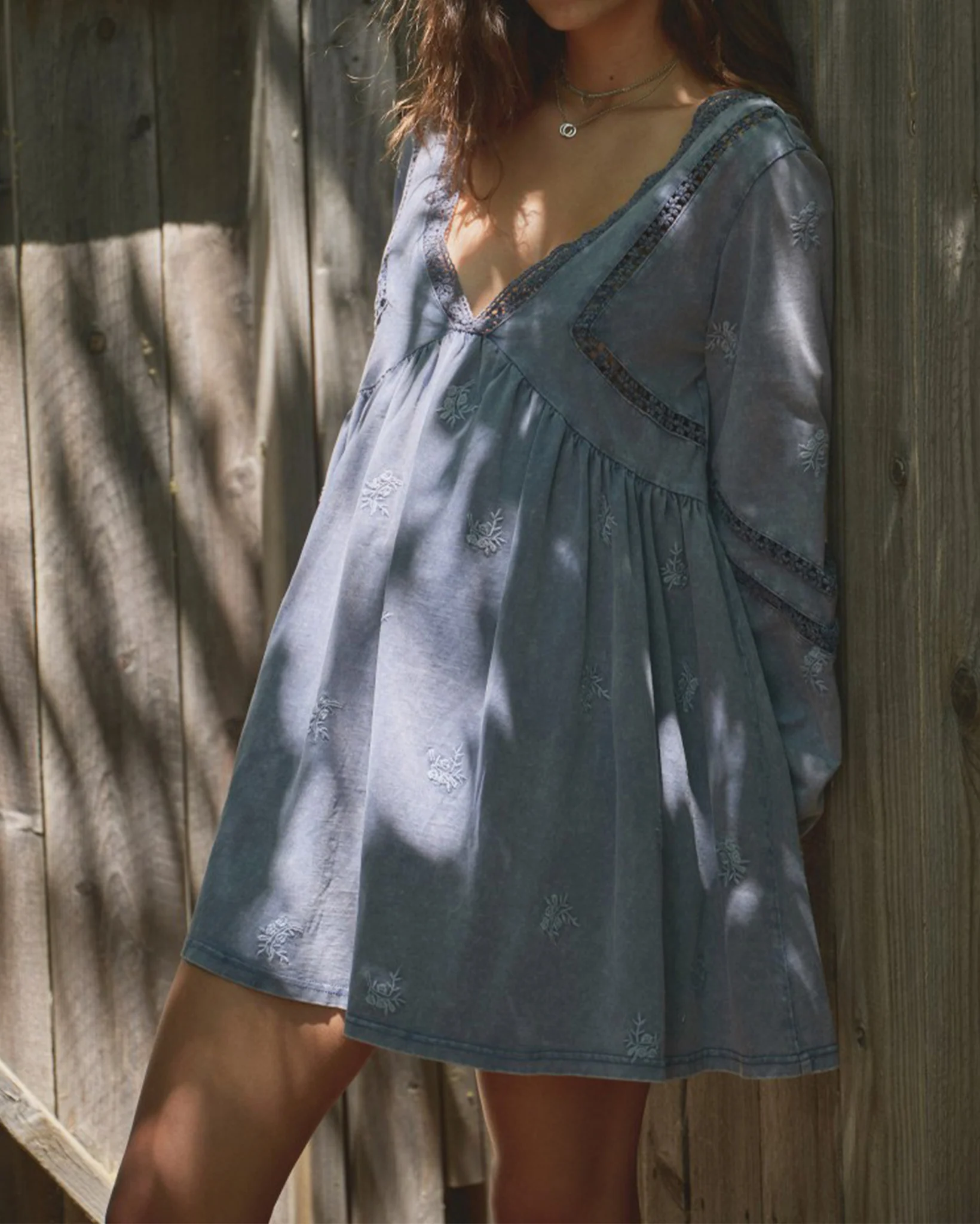 Women's Lace Embroidery V-Neck Mini Dress - Image 2