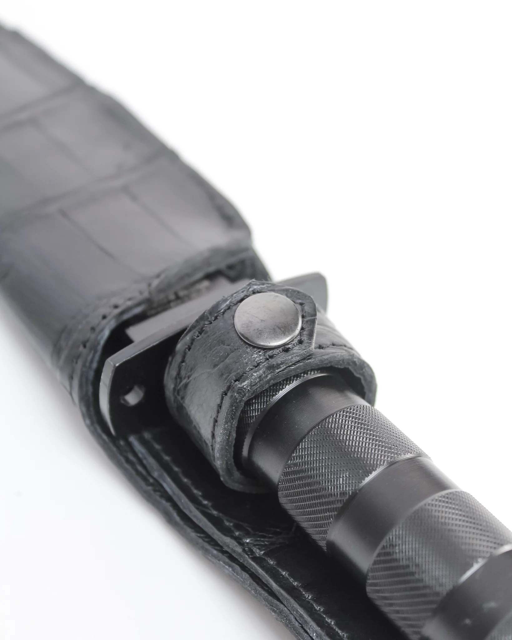 Large Alligator Knife Holster with Jungle Master Knife - Black - Image 2