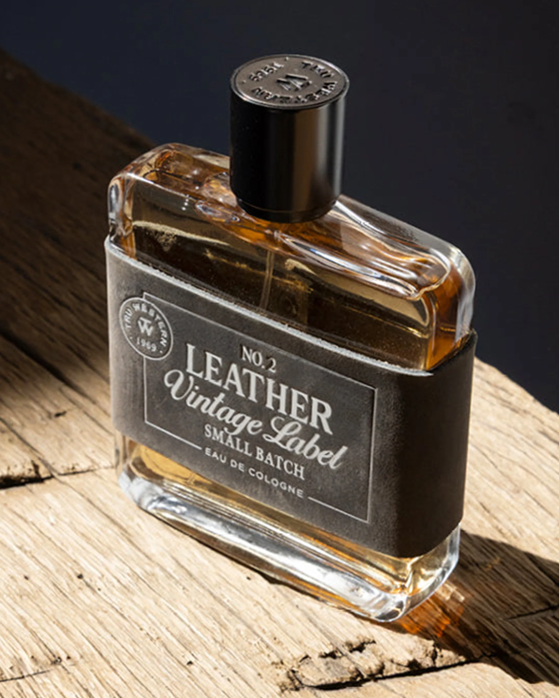 Men's No. 2 Leather Vintage Label Small Batch Cologne - Image 4