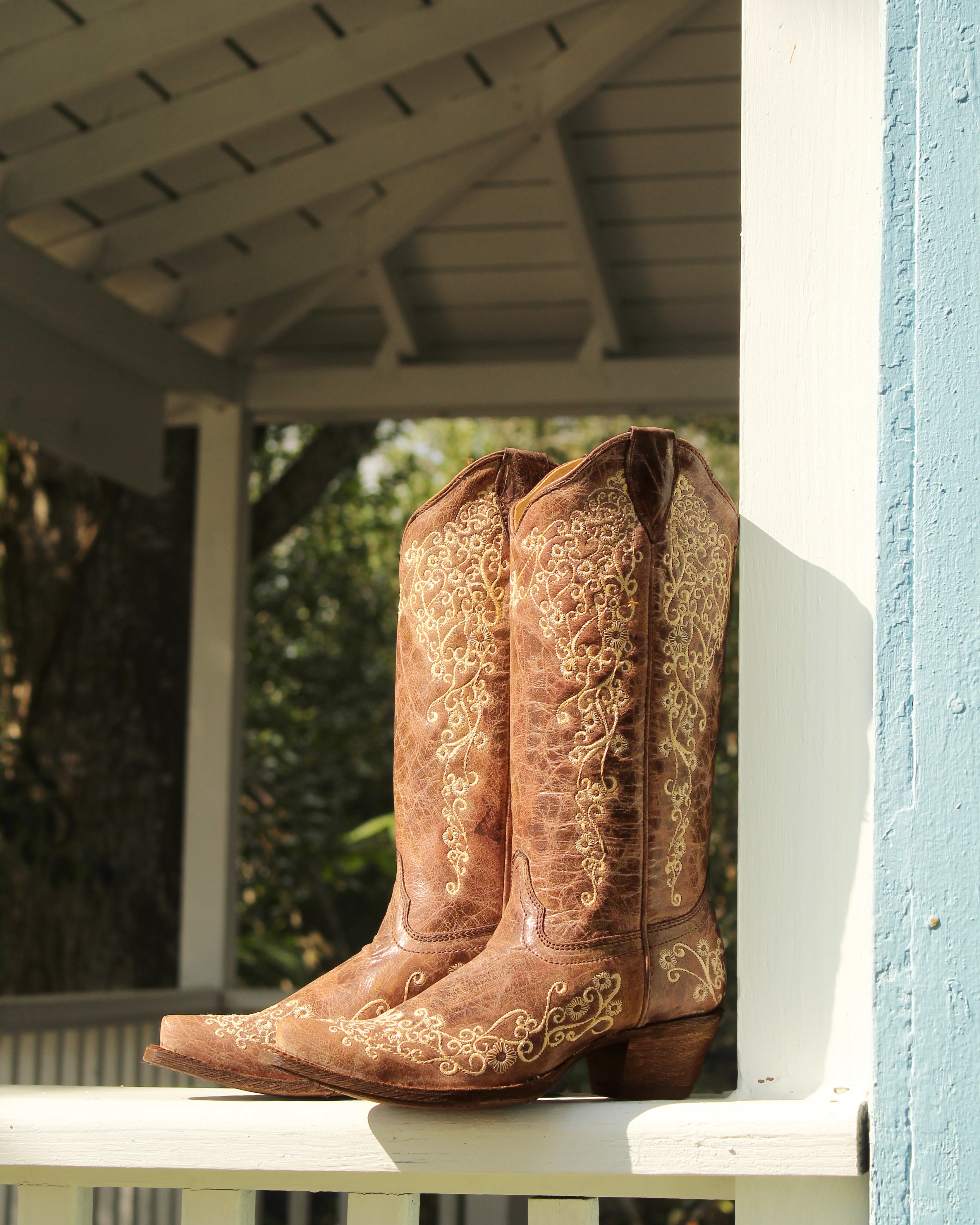 Women's Crater Bone Embroidery Boots - Image 2