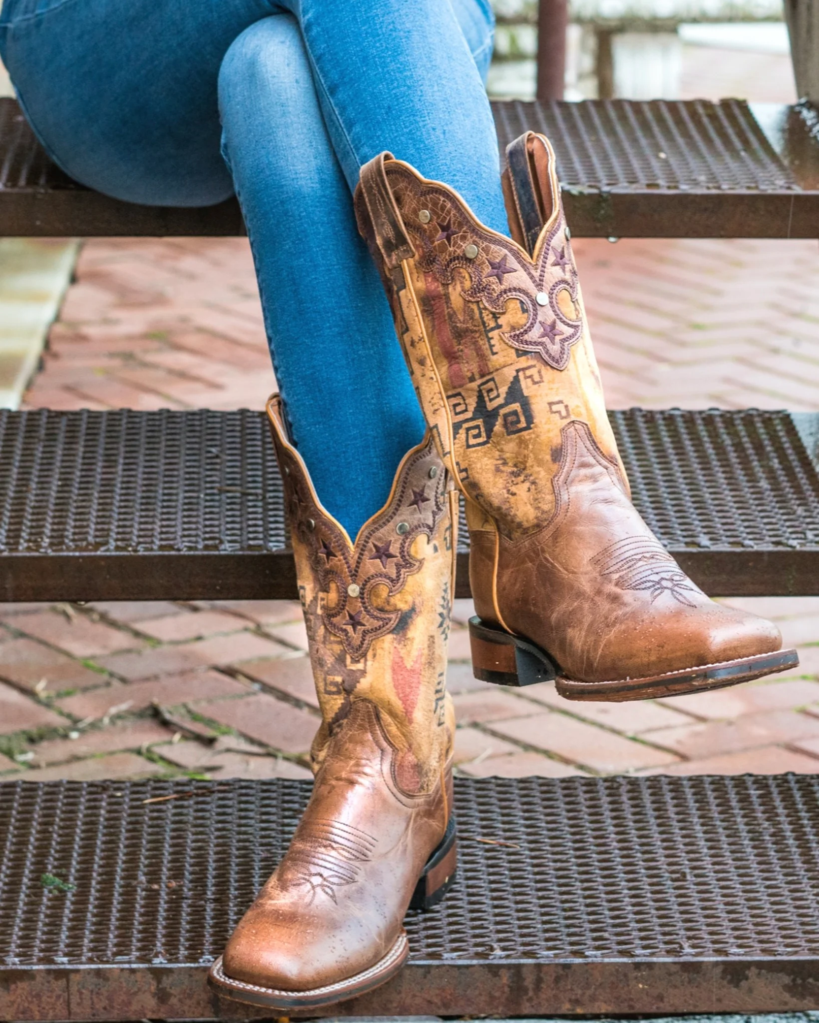 Women's Tozi Western Boots - Image 9